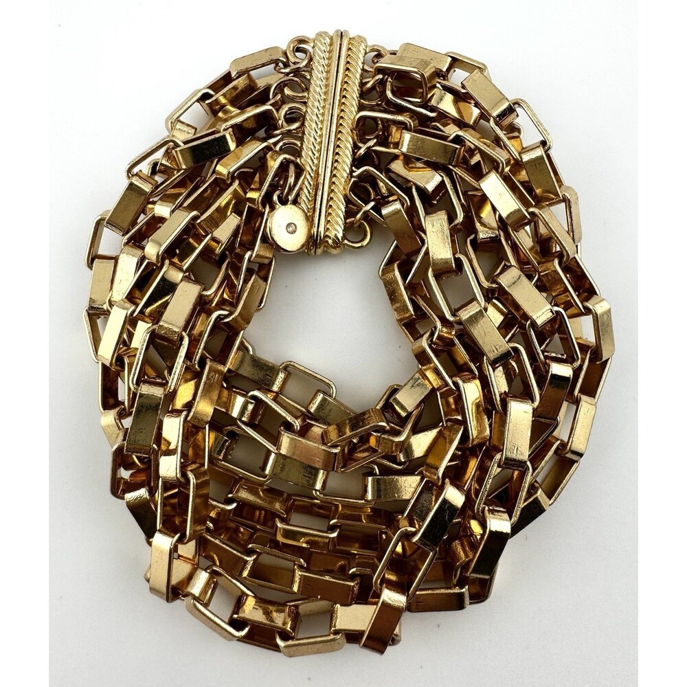 Cato Gold Tone Wide Chunky Chain Link Bracelet Statement  Magnetic Clasp 7.5”